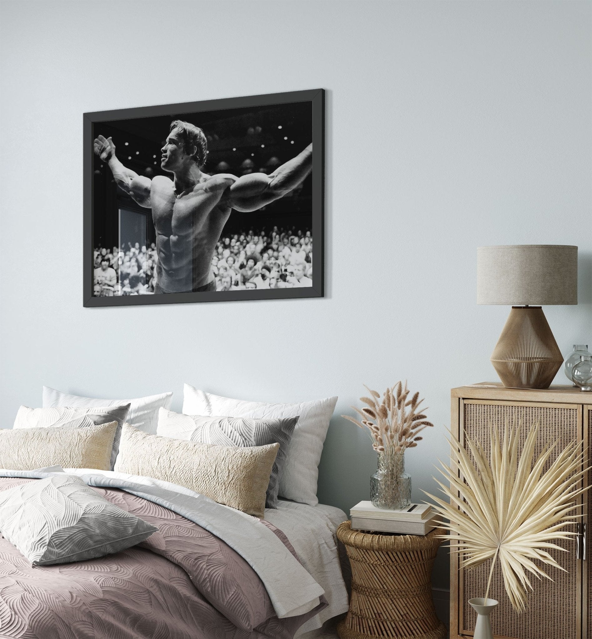 Arnold Schwarzenegger Framed Print, Seven Time Mr Olympia, Vintage Photo Portrait, Arnold Schwarzenegger Print - WallArtPrints4U