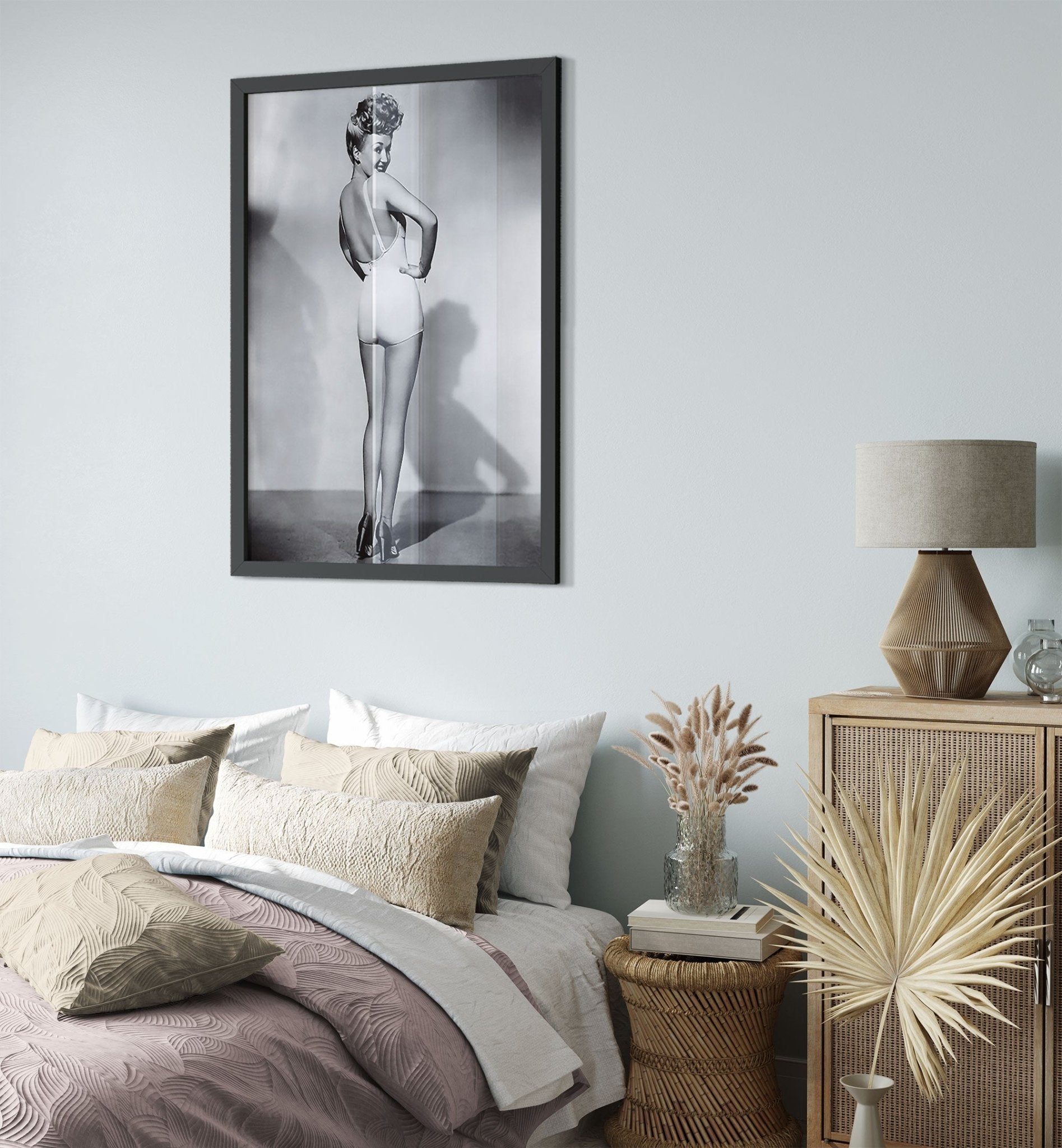 Betty Grable Swimsuit Framed, Famous Photo Framed Print From 1943, First Pin Up Girl, Inspired American Soldiers In Ww2. - WallArtPrints4U