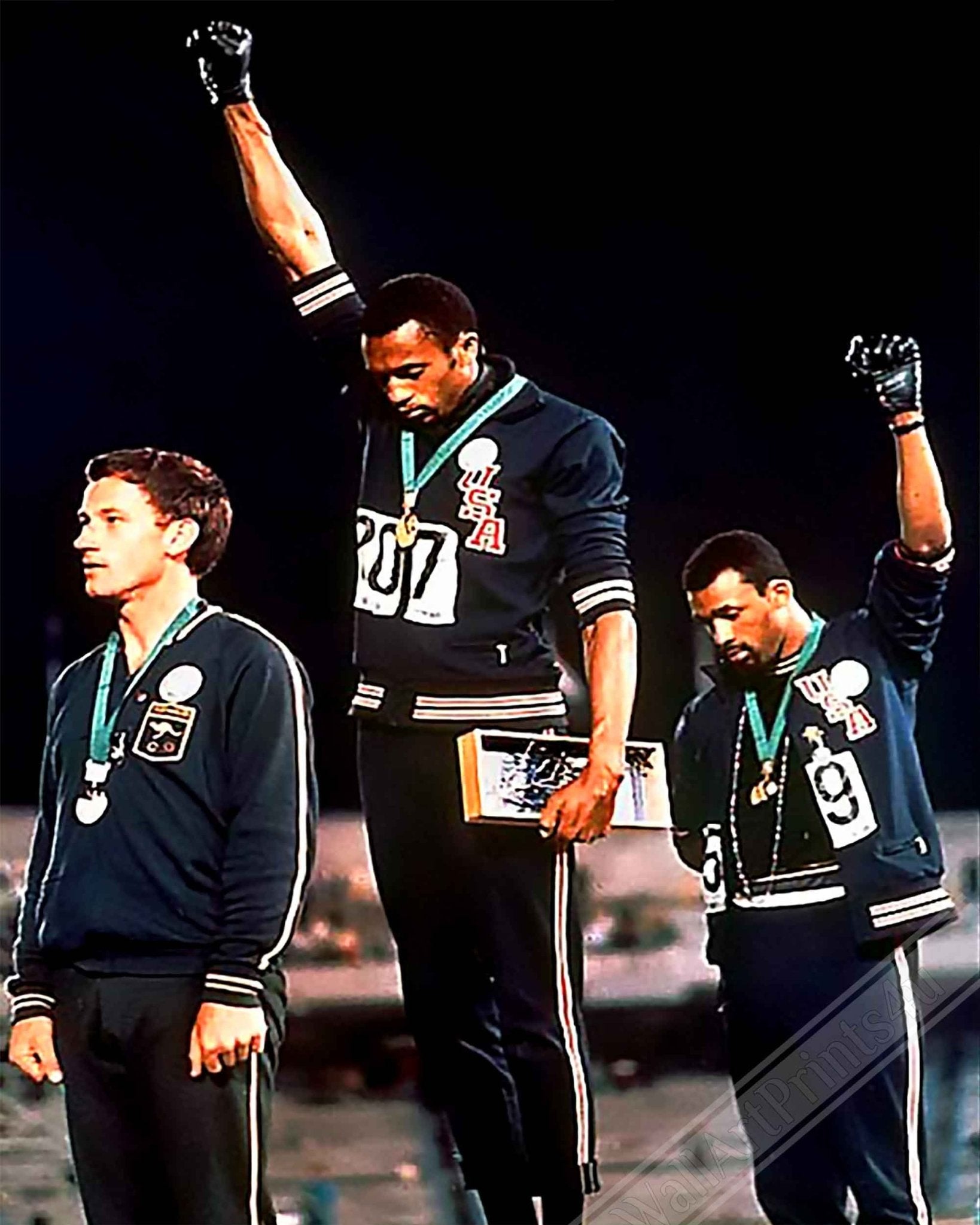 Black Power Poster, Famous Photo Print From 1968, Vintage Black History Salute Poster - WallArtPrints4U