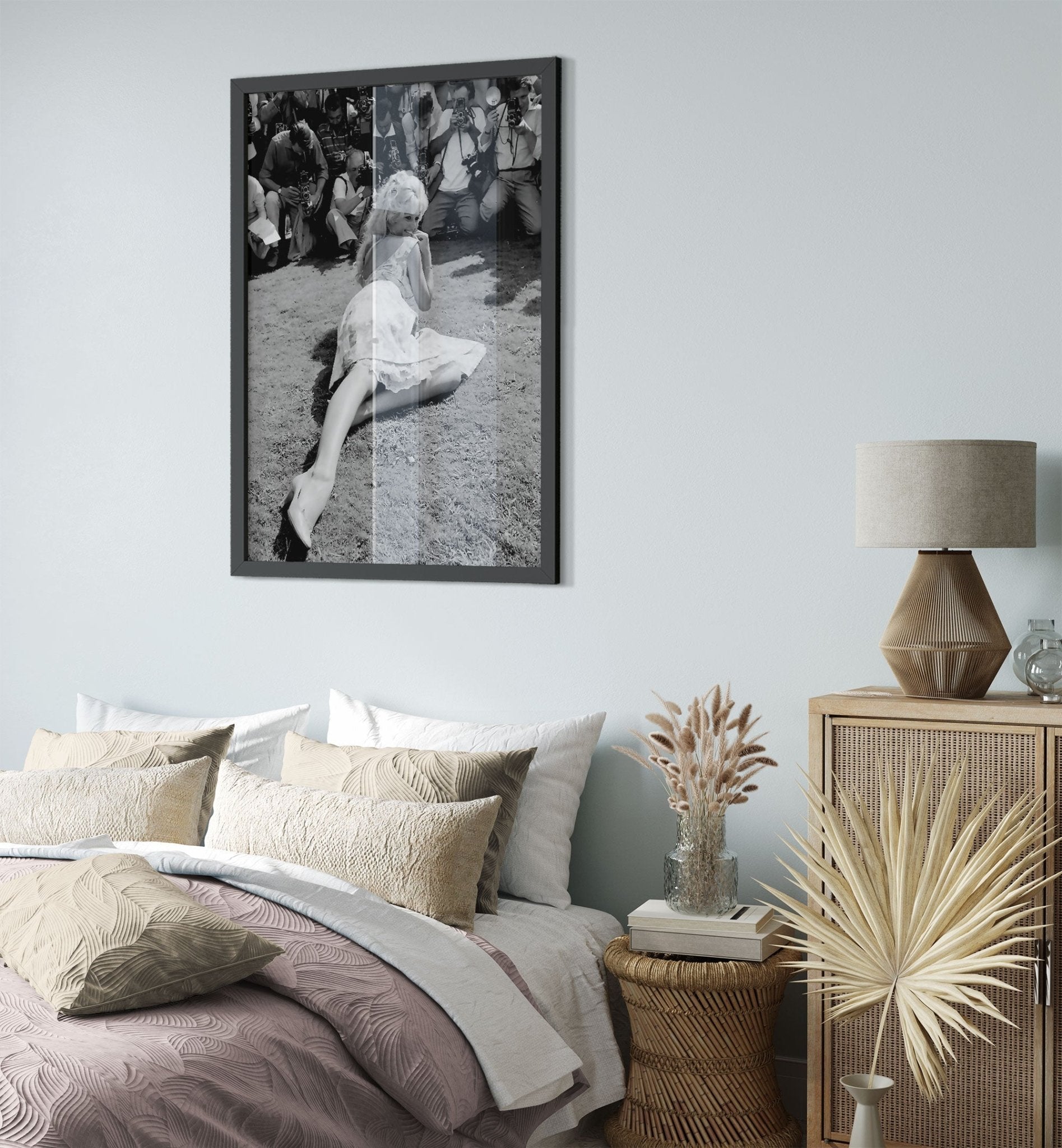 Brigitte Bardot Framed, Vintage Photo Venice 1958 - Brigitte Bardot Framed Print - Silver Screen Sex Symbol - WallArtPrints4U