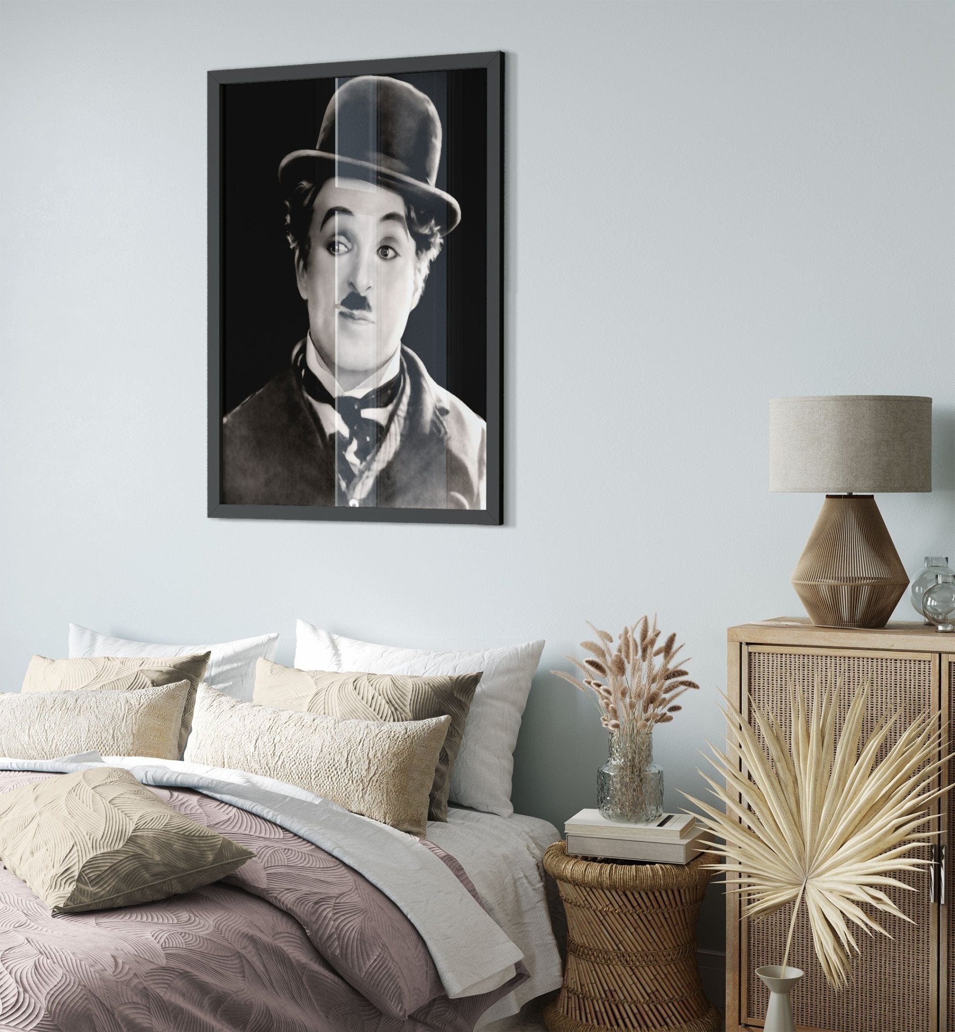 Charlie Chaplin Framed, The Tramp, Vintage Photo, Charlie Chaplin Framed Print - Hollywood Silent Silver Screen Star UK, EU USA Domestic Shipping - WallArtPrints4U