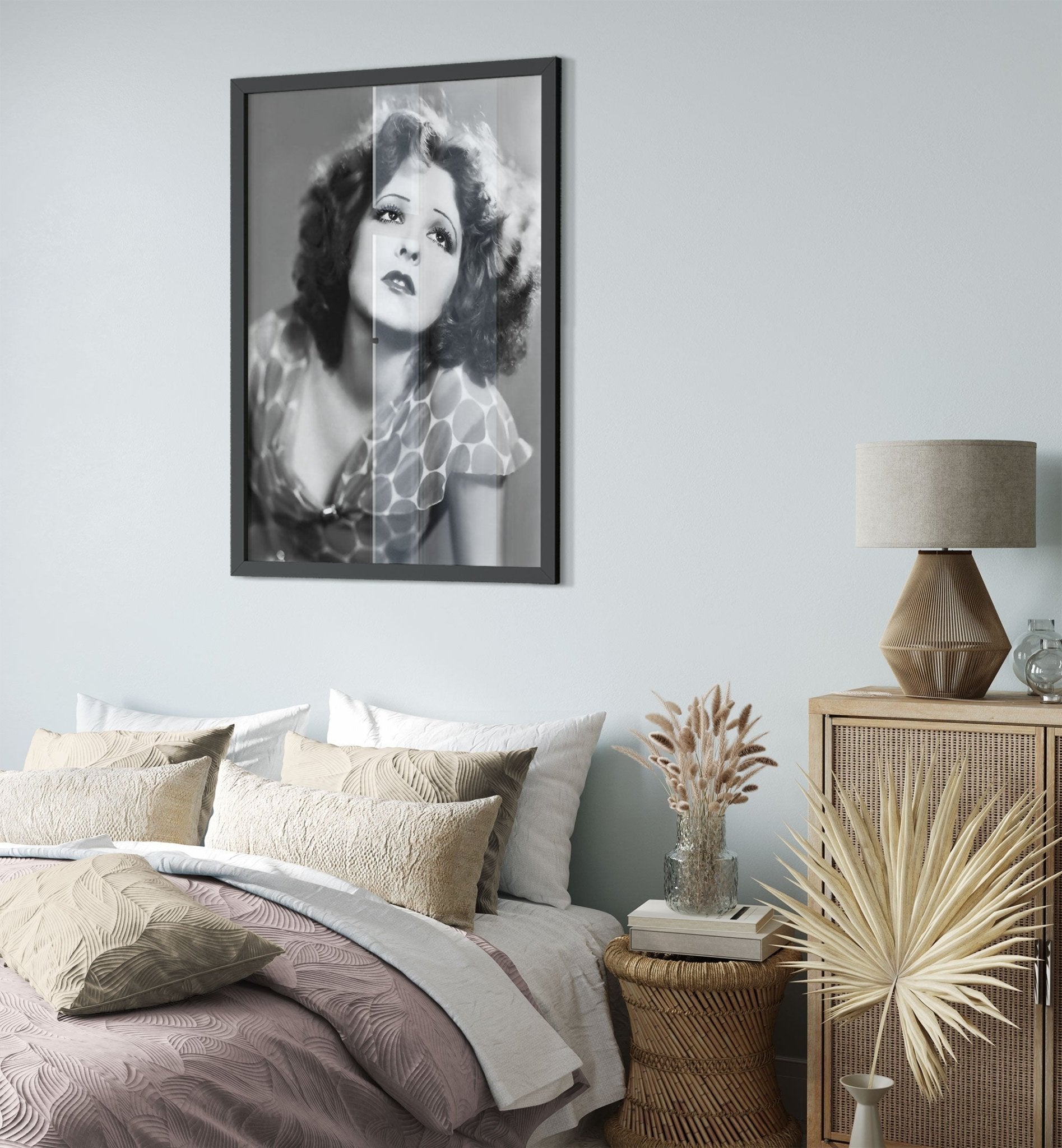 Clara Bow Framed, The It Girl, Sex Symbol 1920s Vintage Photo - Iconic Clara Bow Framed Print - Hollywood Silver Screen Star - WallArtPrints4U