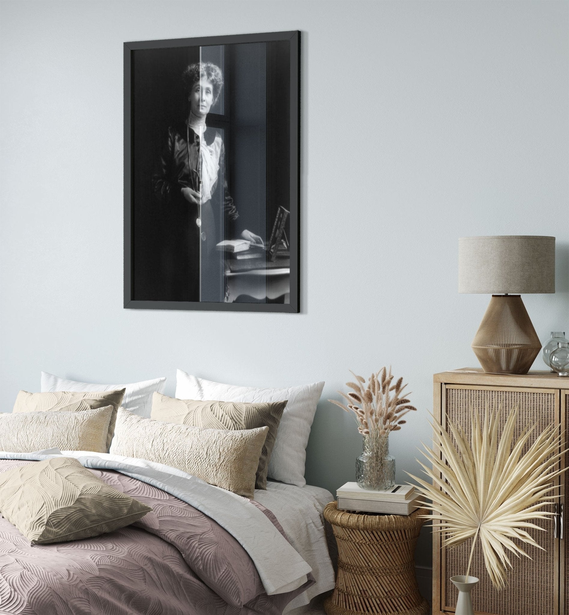 Emmeline Pankhurst Framed, Circa 1913, Vintage Photo Portrait - Emmeline Pankhurst Framed Print - WallArtPrints4U