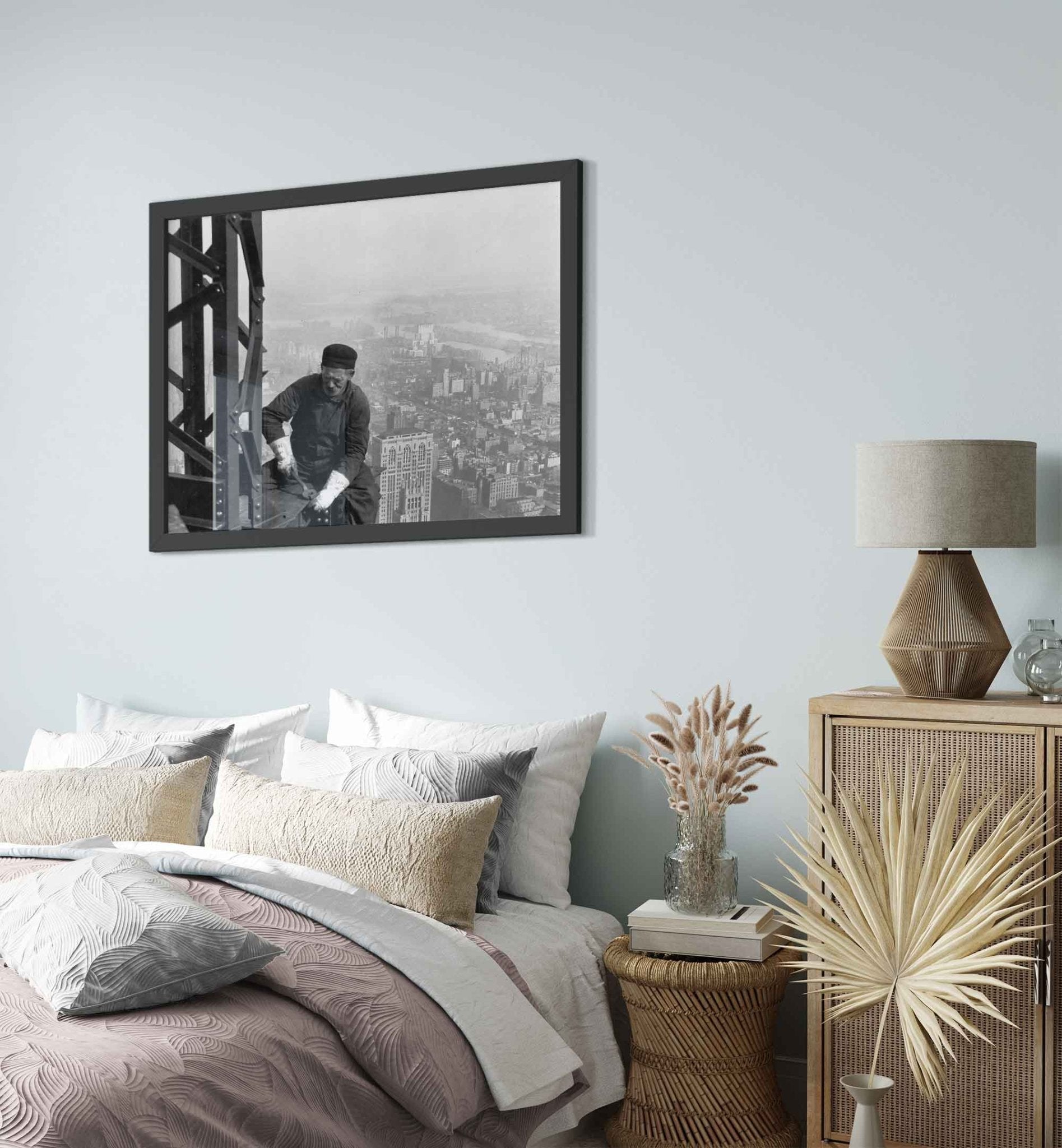 Empire State Worker Framed Print, Vintage Framed From 1930, Lewis Hine - Daring New York Construction Workers - WallArtPrints4U