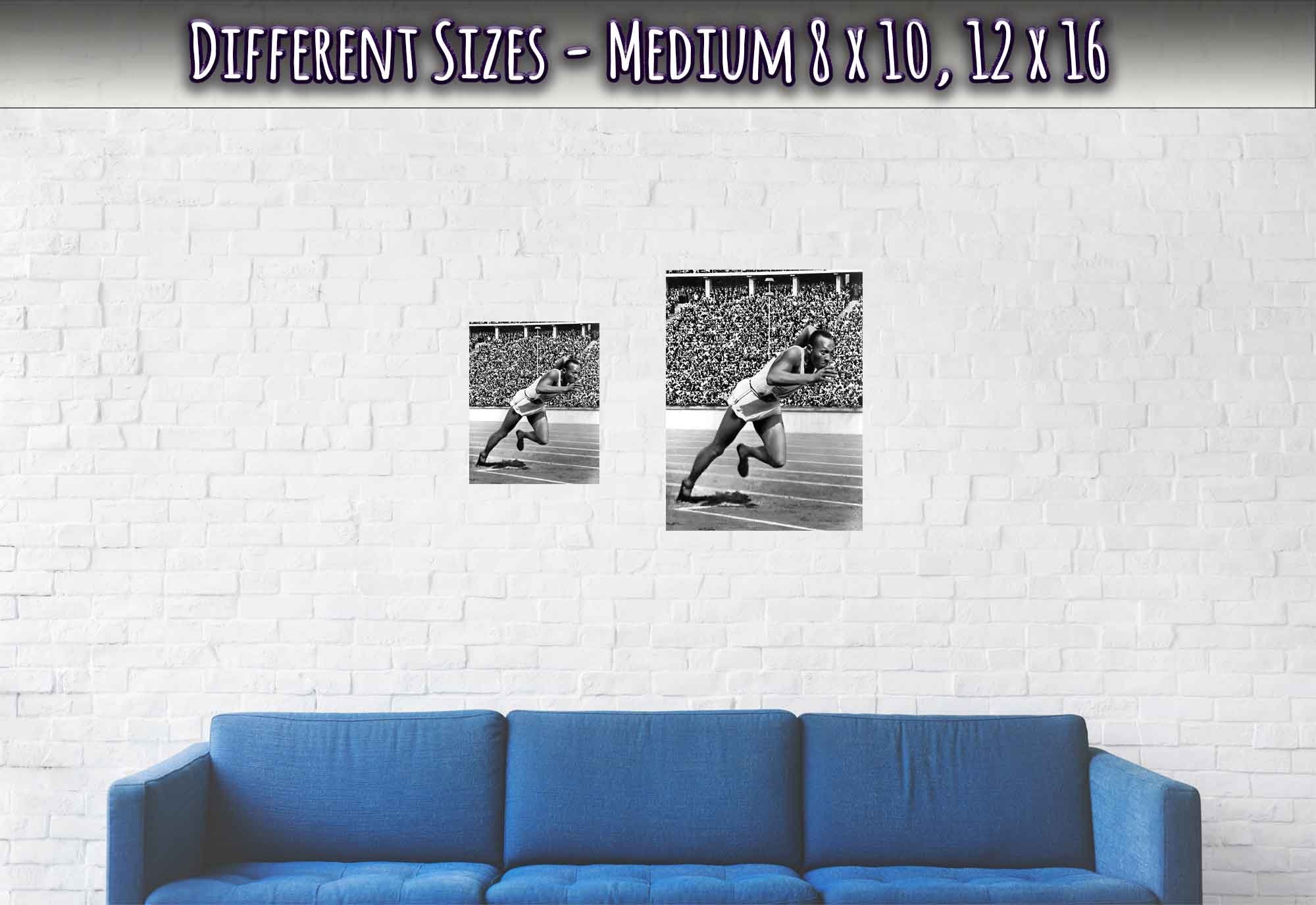 Jesse Owens Poster Vintage Photo - Iconic Jesse Owens Print - WallArtPrints4U