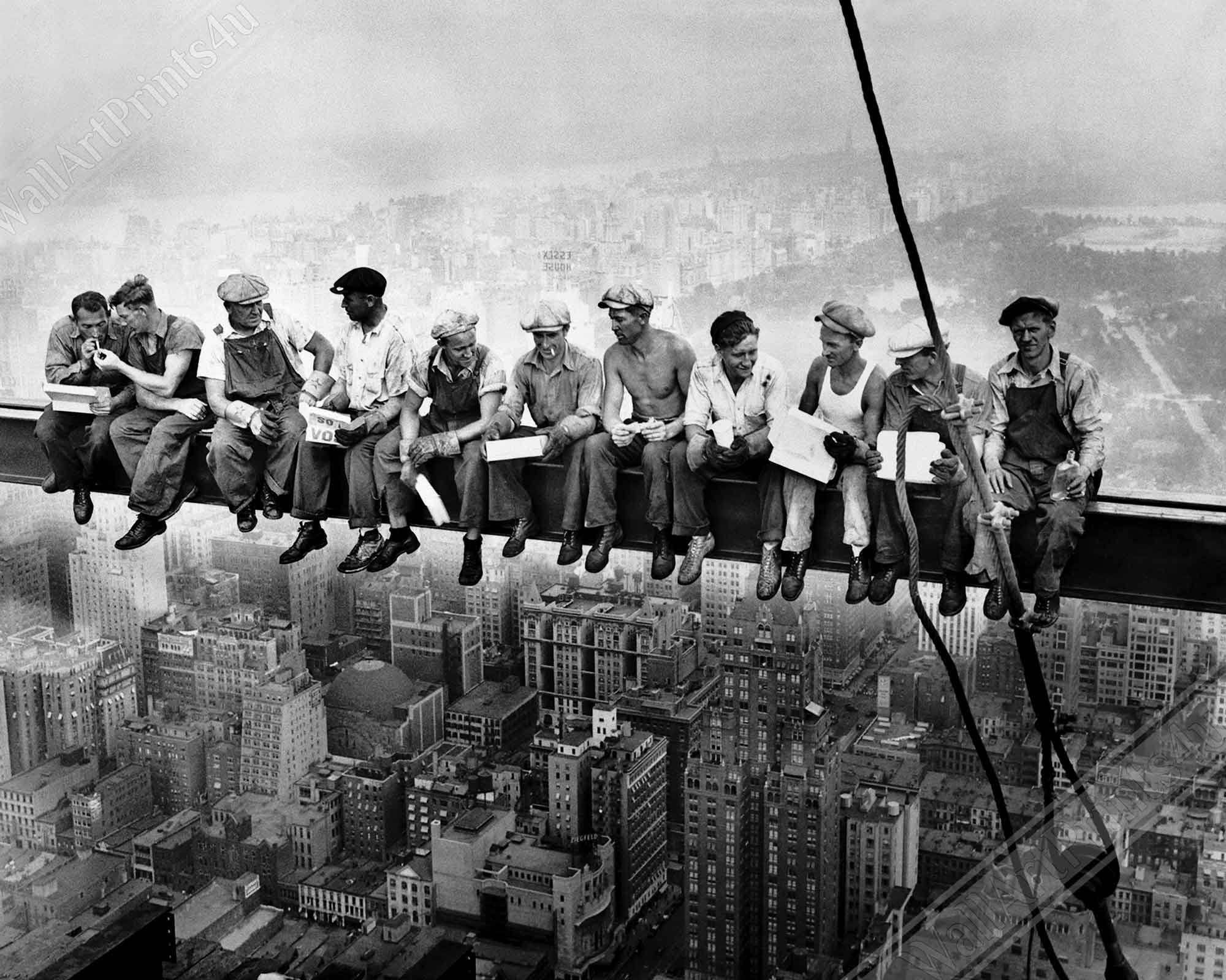 Lunch Atop A Skyscraper Poster, Lunch On A Beam, Vintage Photo 1932 Construction Workers - WallArtPrints4U