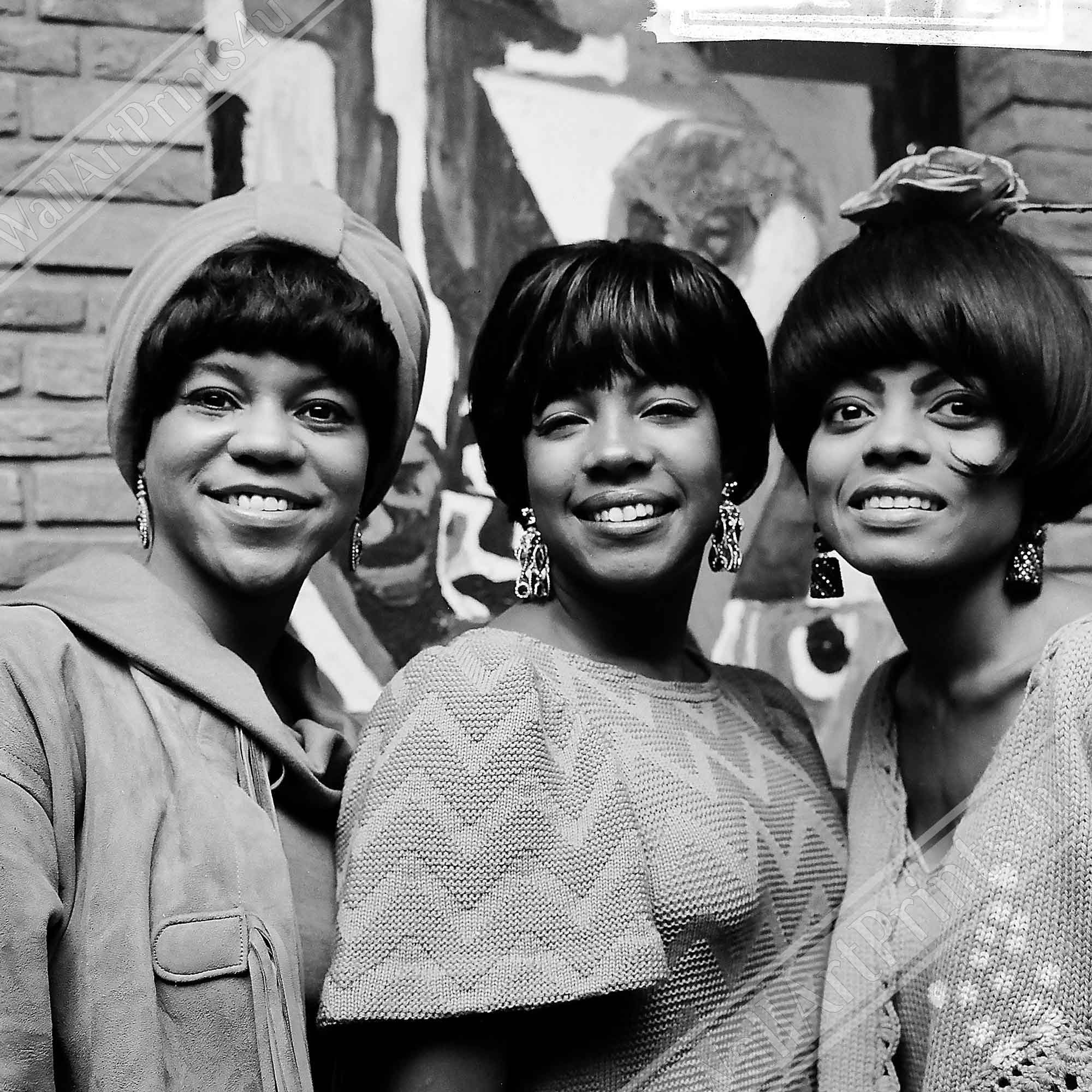 The Supremes Canvas, Amsterdam Hilton 1965, Vintage Photo Portrait - The Supremes Canvas Print - WallArtPrints4U