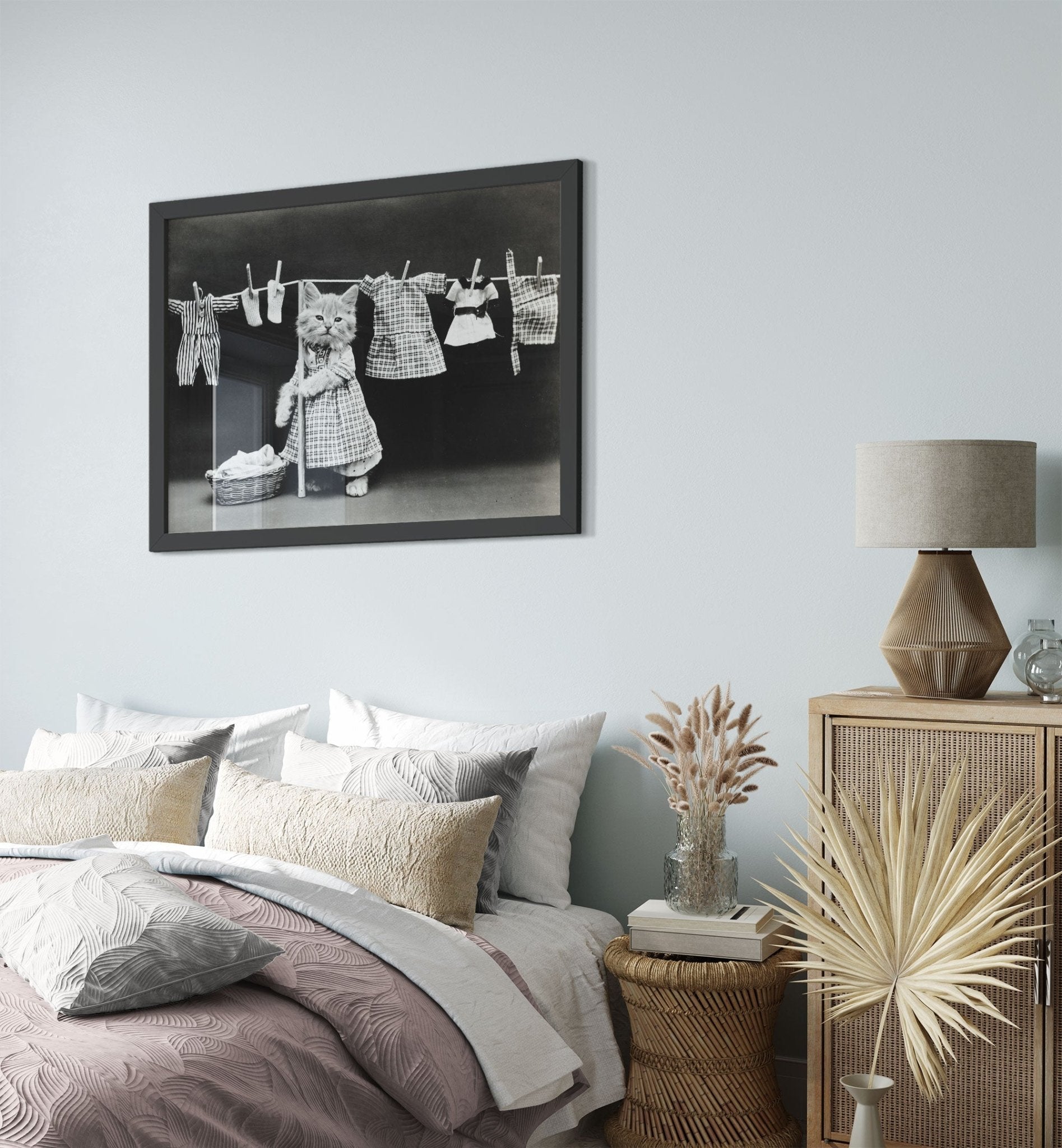 Vintage Cute Cat Framed Print Hanging Washing - Cute Kitten Framed Print - Vintage Kitten Framed - WallArtPrints4U