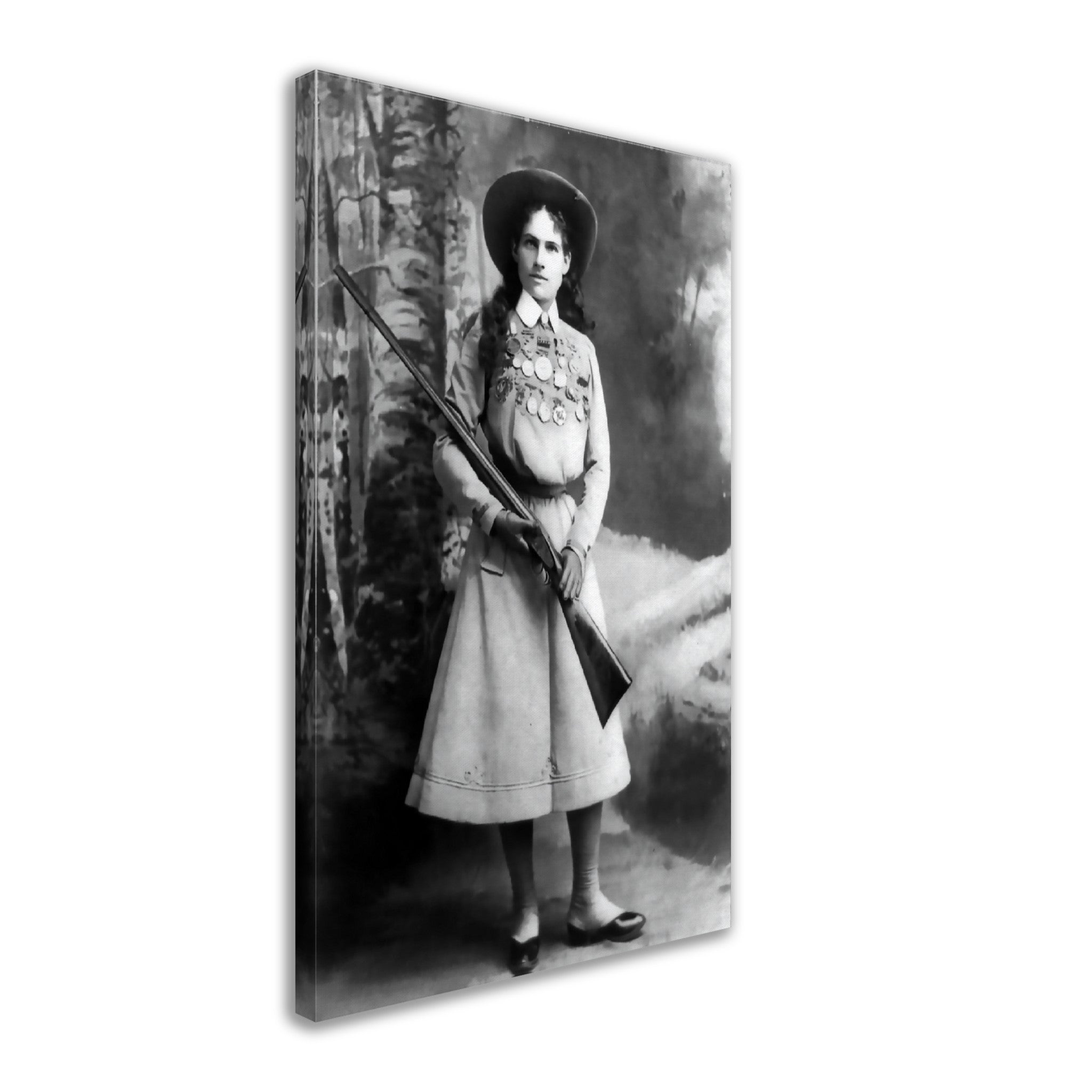 Annie Oakley Canvas, Sharp Shooter, Vintage Photo - Iconic Annie Oakley Canvas Print - Little Sure Shot - WallArtPrints4U