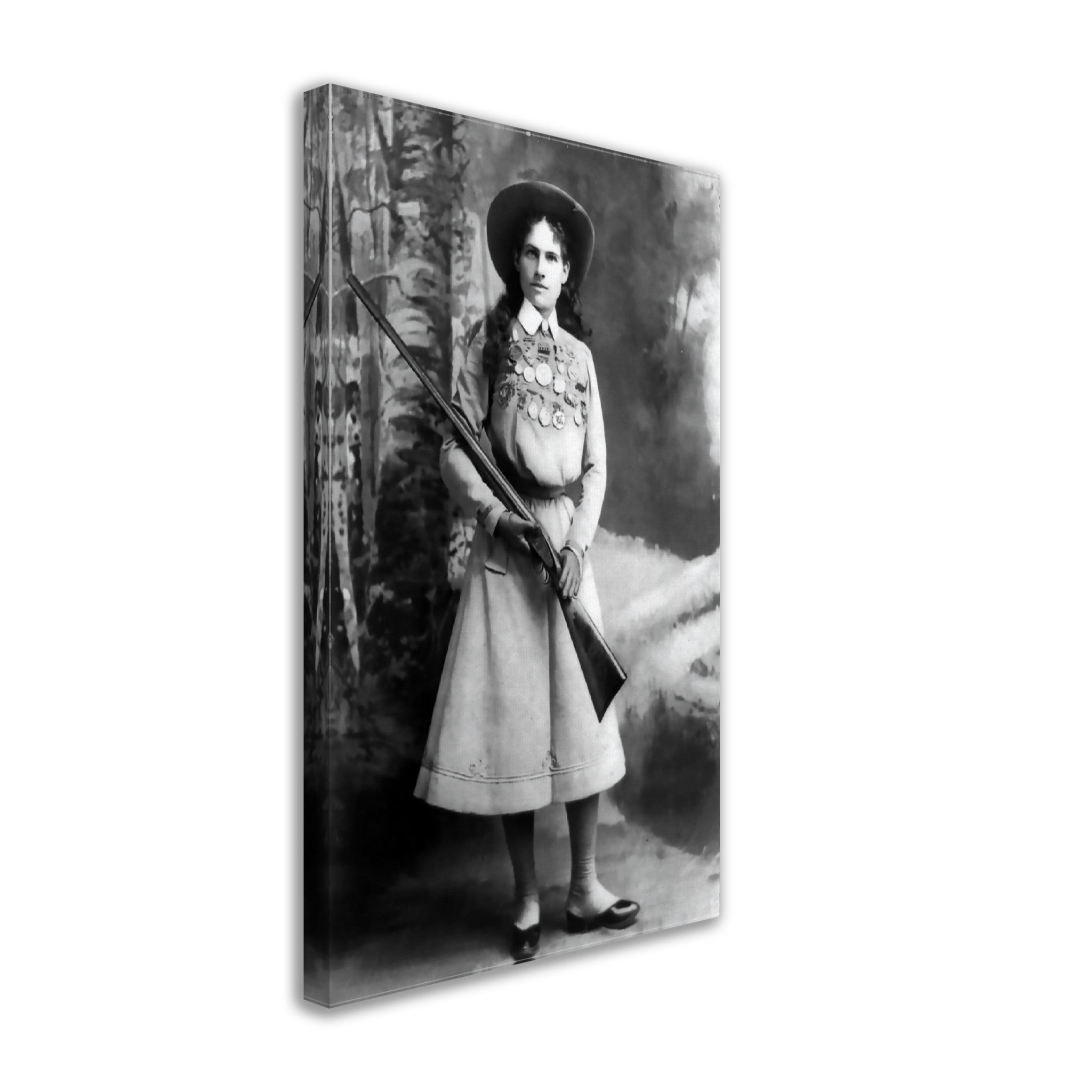 Annie Oakley Canvas, Sharp Shooter, Vintage Photo - Iconic Annie Oakley Canvas Print - Little Sure Shot - WallArtPrints4U