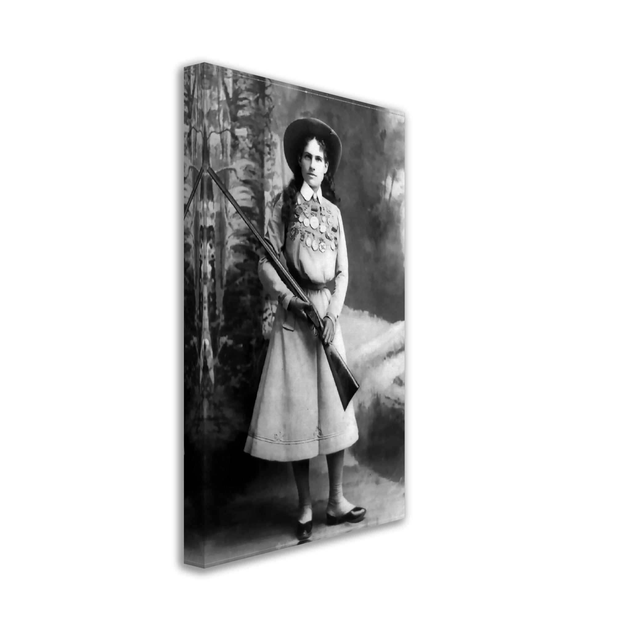 Annie Oakley Canvas, Sharp Shooter, Vintage Photo - Iconic Annie Oakley Canvas Print - Little Sure Shot - WallArtPrints4U