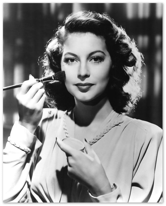 Ava Gardener Poster, Bawdy Free Spirit, Vintage Photo - Iconic Ava Gardener Print - Hollywood Silver Screen Star - WallArtPrints4U