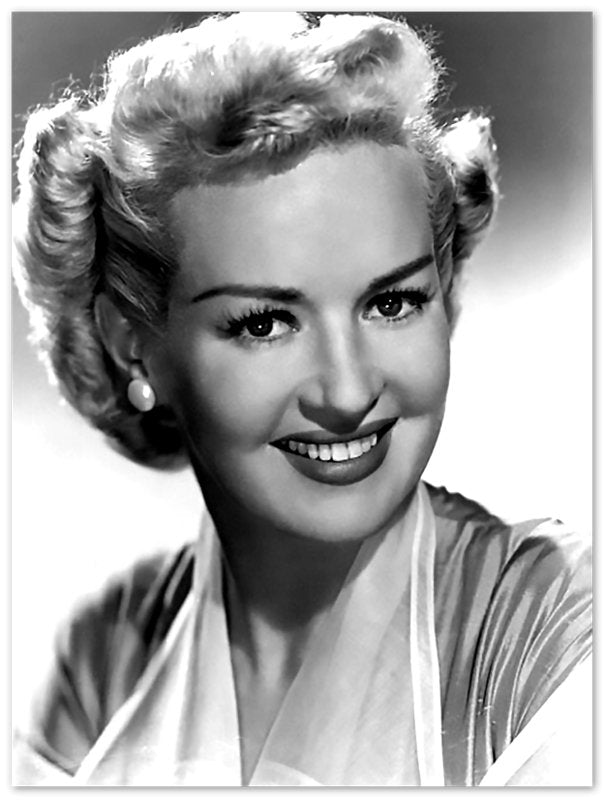 Betty Grable Poster, Voluptuous Sex Goddess, Vintage Photo - Iconic Betty Grable Print - Hollywood Silver Screen Star - WallArtPrints4U