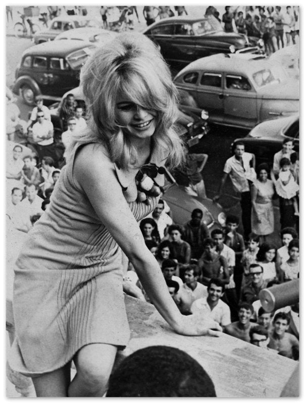 Brigitte Bardot Poster, Vintage Photo 1964 In Brazil - Brigitte Bardot Print - Hollywood Silver Screen Star - WallArtPrints4U