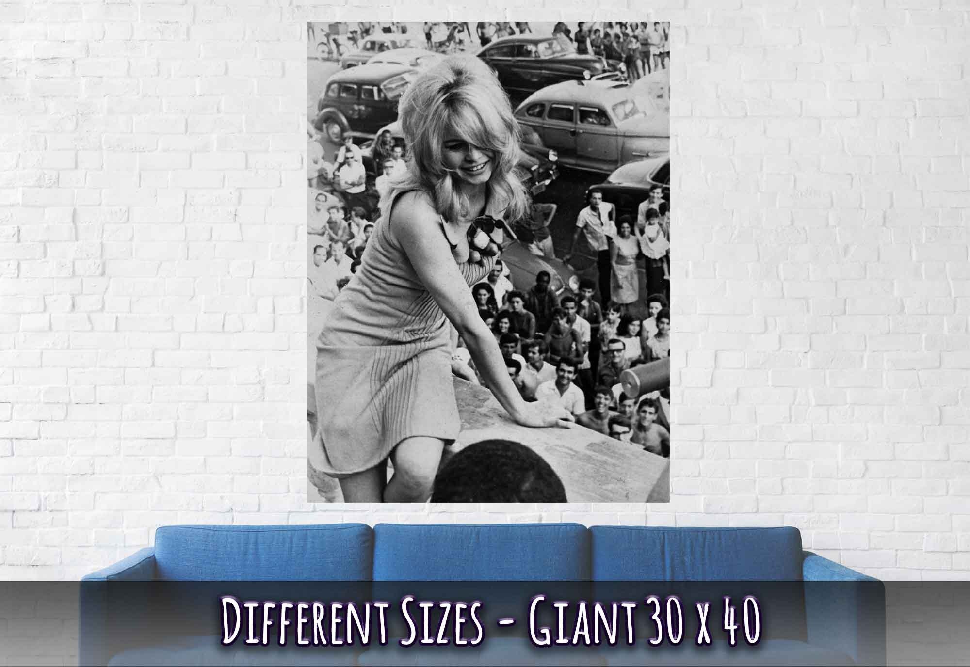 Brigitte Bardot Poster, Vintage Photo 1964 In Brazil - Brigitte Bardot Print - Hollywood Silver Screen Star - WallArtPrints4U