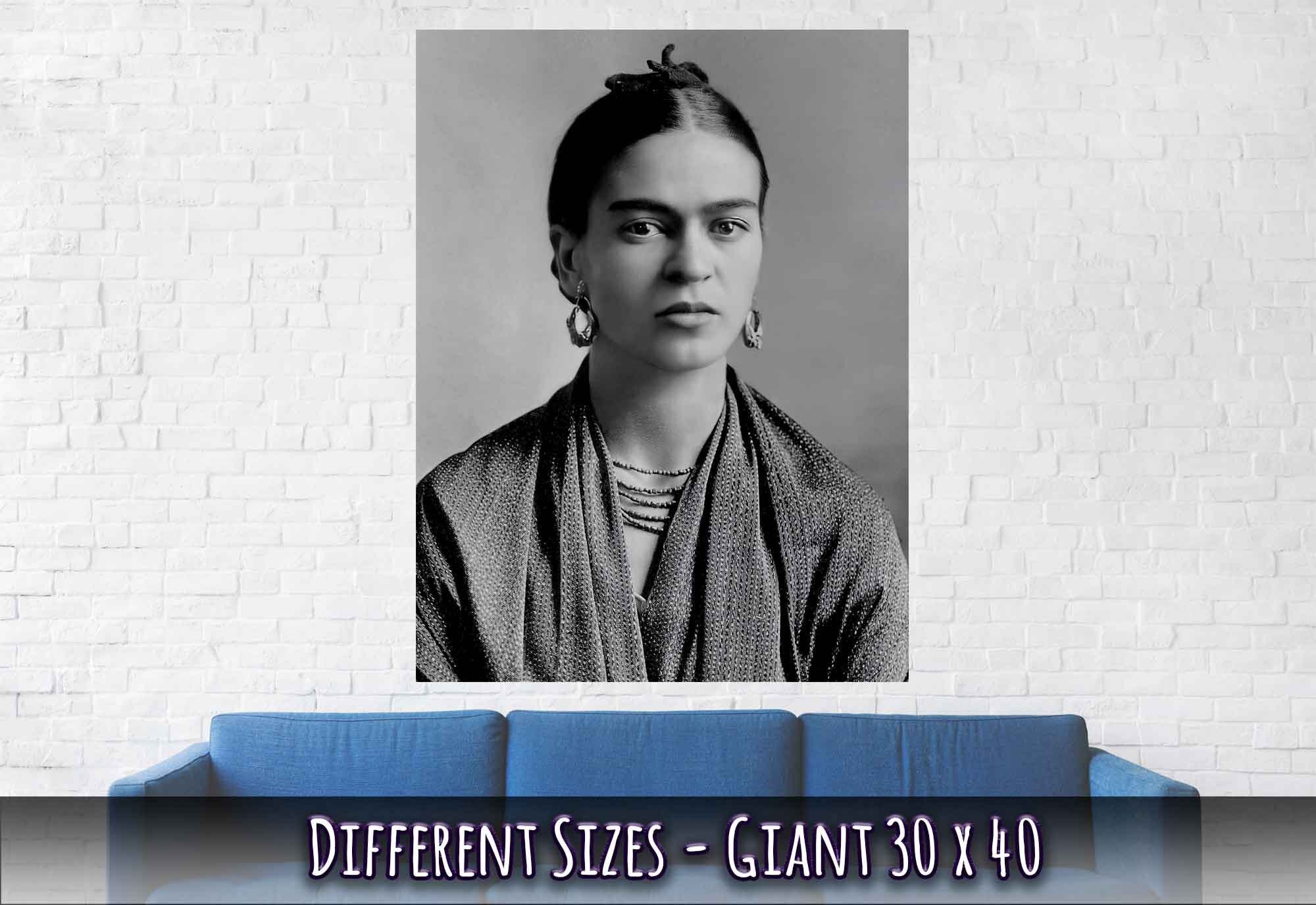 Frida Kahlo Poster, Vintage Photo Portrait - Frida Kahlo Print - WallArtPrints4U