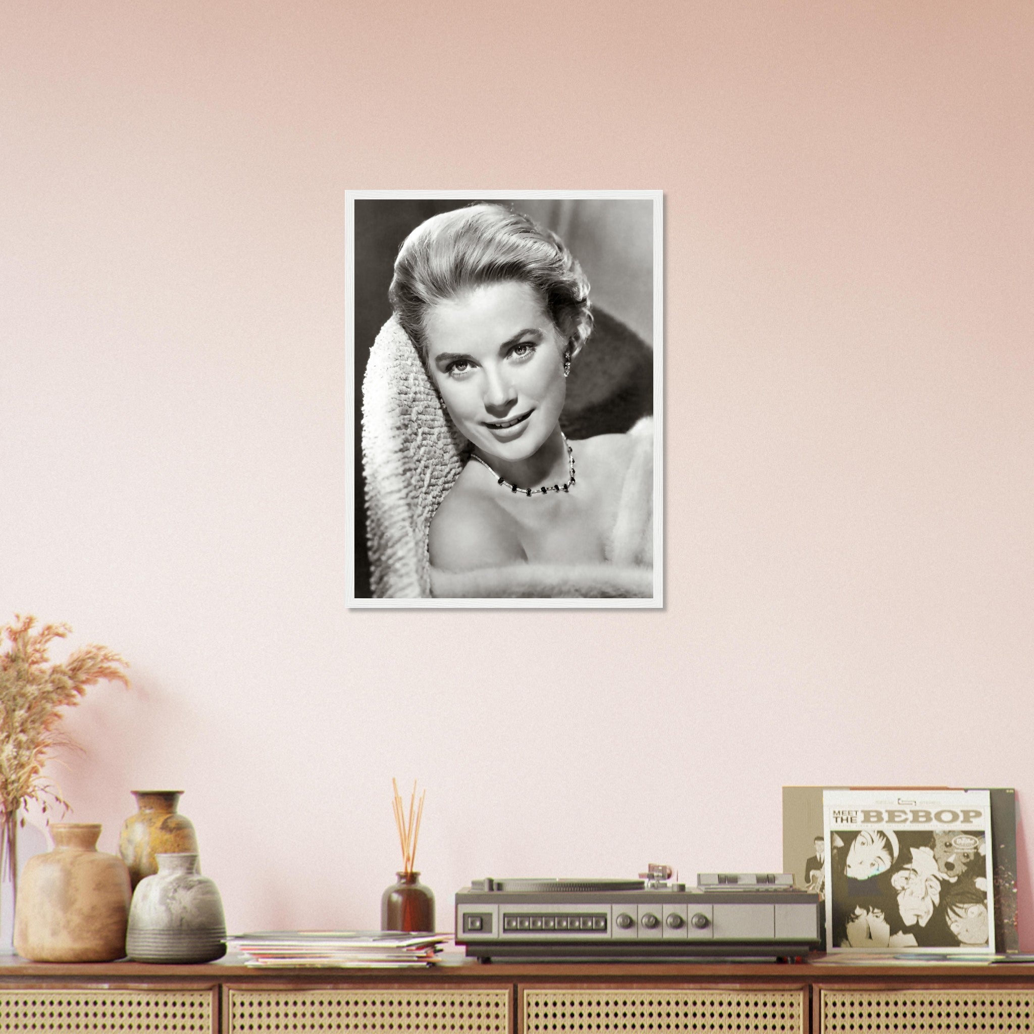 Grace Kelly Framed, Fashion Icon, Rare Photo - Iconic Grace Kelly Framed Print - Hollywood Silver Screen Star - WallArtPrints4U