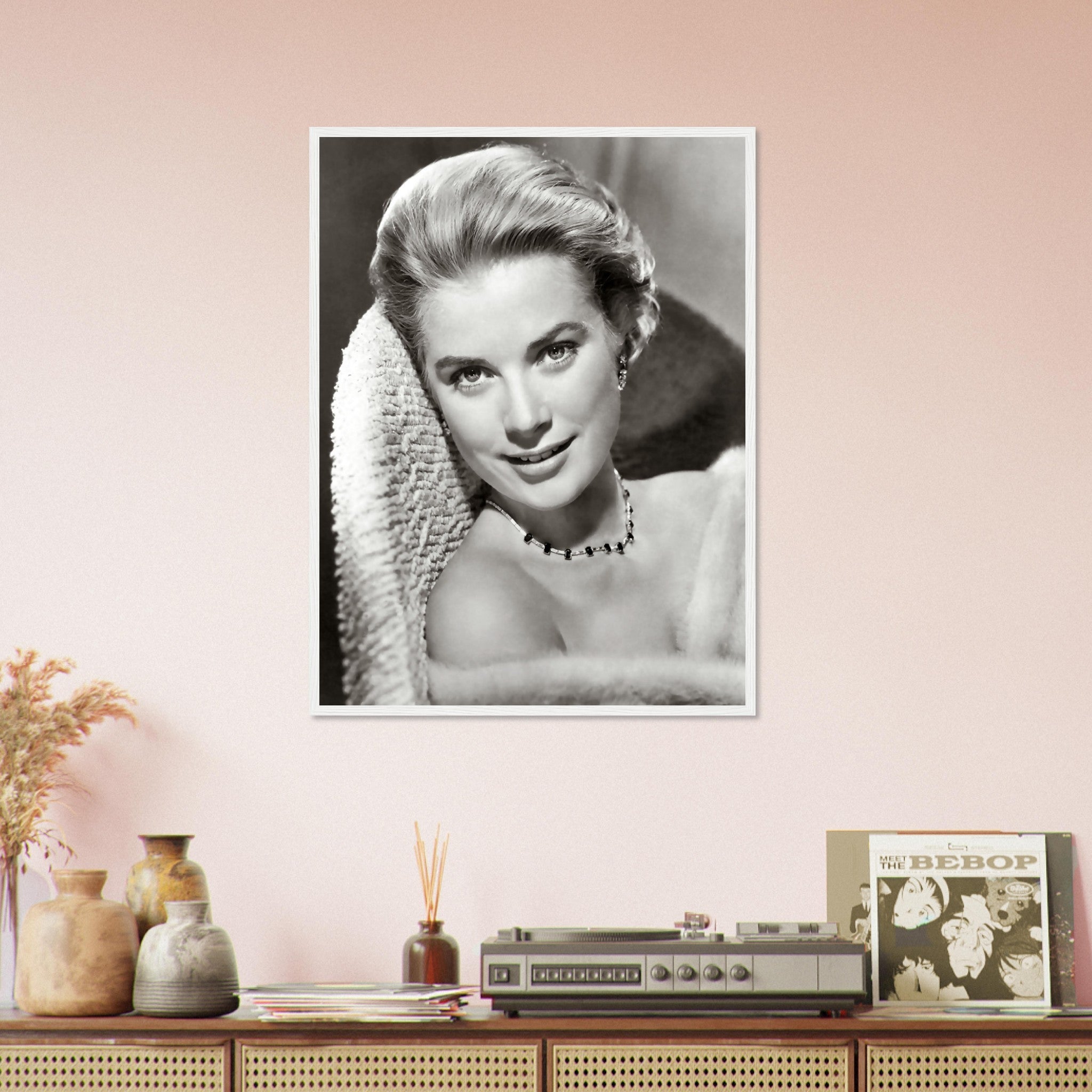 Grace Kelly Framed, Fashion Icon, Rare Photo - Iconic Grace Kelly Framed Print - Hollywood Silver Screen Star - WallArtPrints4U