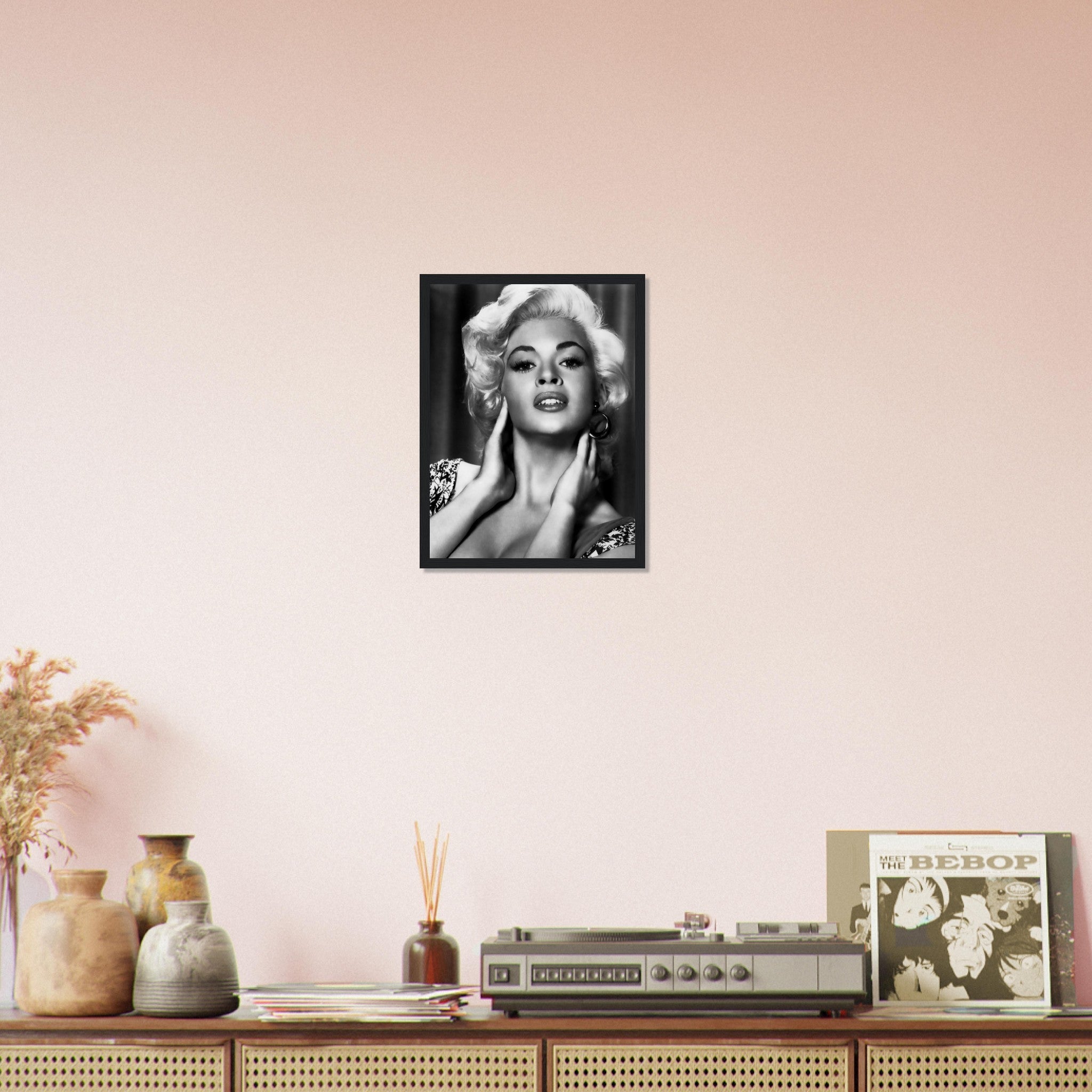 Jayne Mansfield Framed, Sex Symbol, Rare Photo - Iconic Jayne Mansfield Framed Print - Hollywood Silver Screen Star - WallArtPrints4U