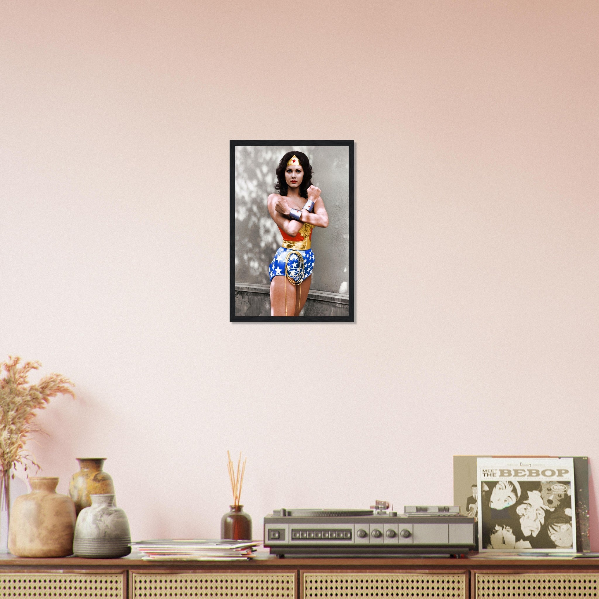 Lynda Carter Wonder Woman Framed, Vintage Wonder Woman Photo From 1976 Lynda Carter Wonder Woman Framed Print - WallArtPrints4U