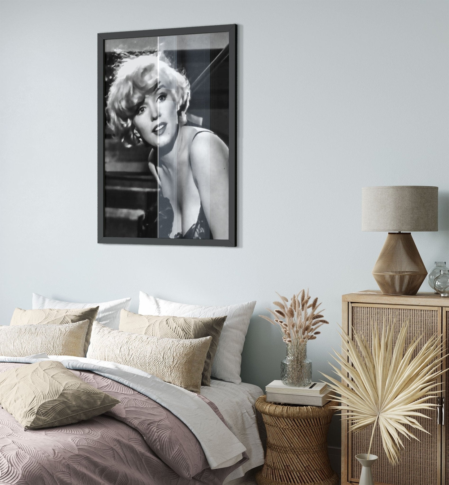 Marilyn Monroe Framed, Sex Symbol, Vintage Rare Photo - Some Like It Hot, Marily Monroe Framed Print - WallArtPrints4U