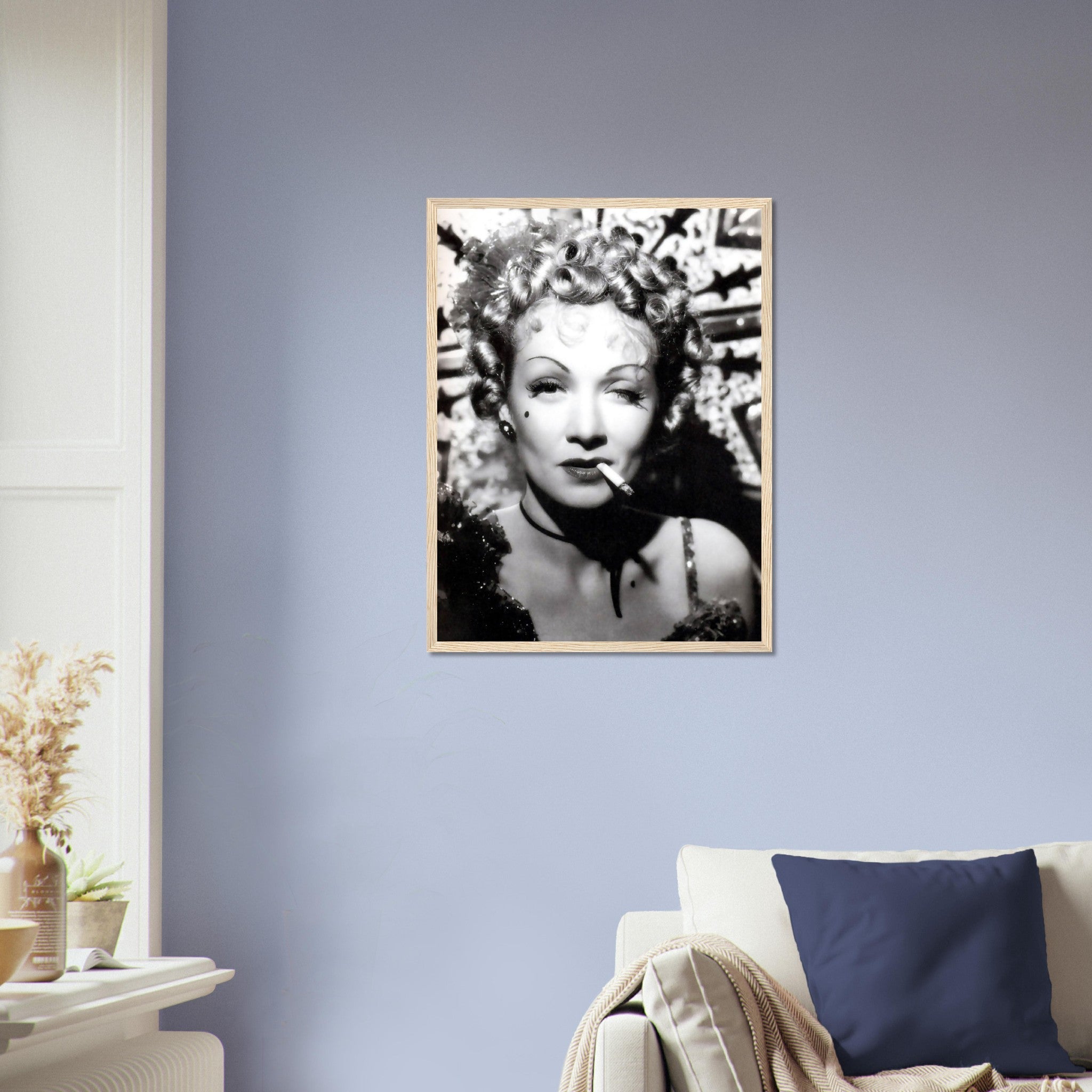 Marlene Dietrich Framed, Caberet Singer, Vintage Photo - Iconic Marlene Dietrich Framed Print - Hollywood Silver Screen Star - WallArtPrints4U