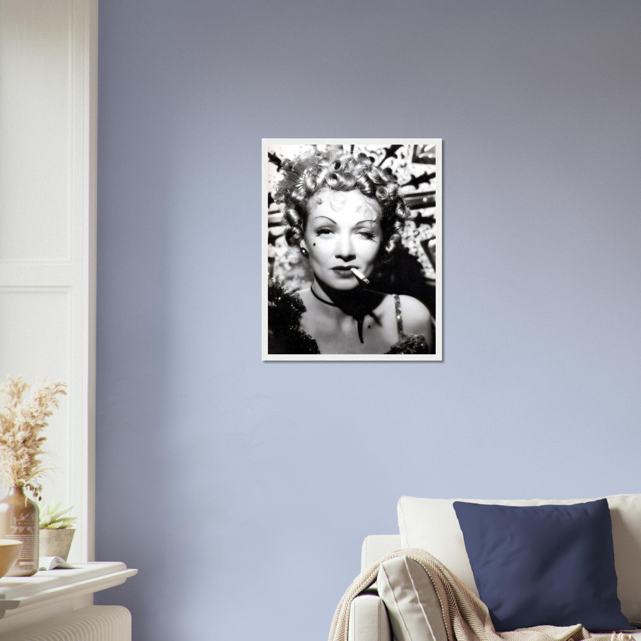 Marlene Dietrich Framed, Caberet Singer, Vintage Photo - Iconic Marlene Dietrich Framed Print - Hollywood Silver Screen Star - WallArtPrints4U