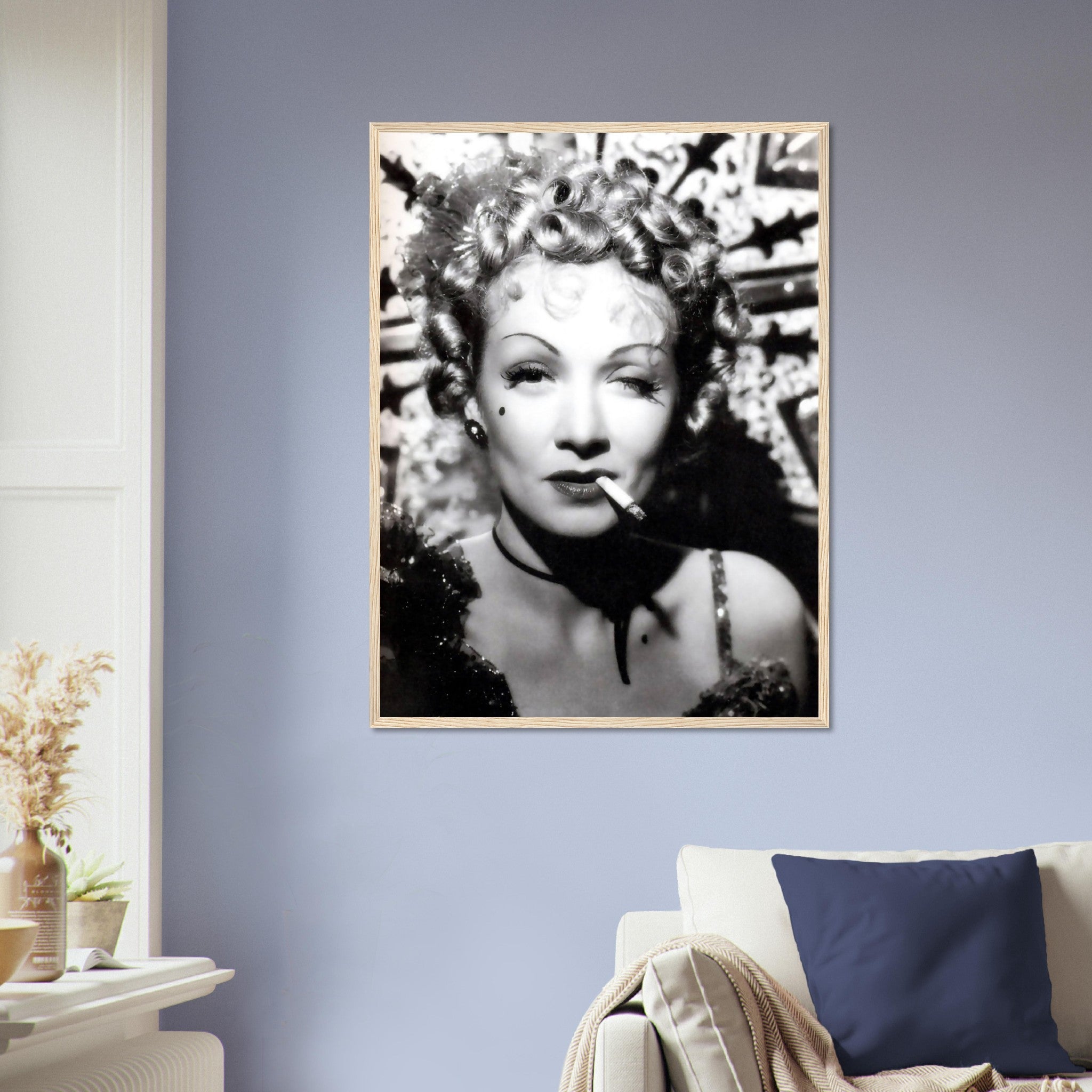 Marlene Dietrich Framed, Caberet Singer, Vintage Photo - Iconic Marlene Dietrich Framed Print - Hollywood Silver Screen Star - WallArtPrints4U