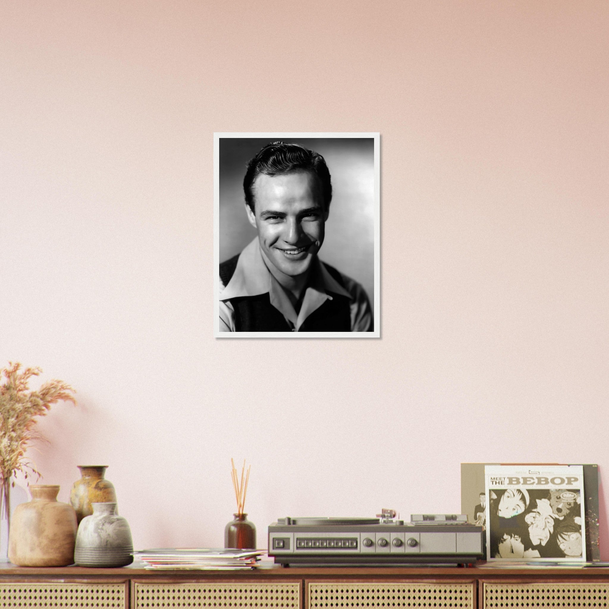Marlon Brando Framed, Mr Mumbles, Vintage Photo - Iconic Marlon Brando Framed Print - Hollywood Silver Screen Star UK, EU USA Domestic Shipping - WallArtPrints4U