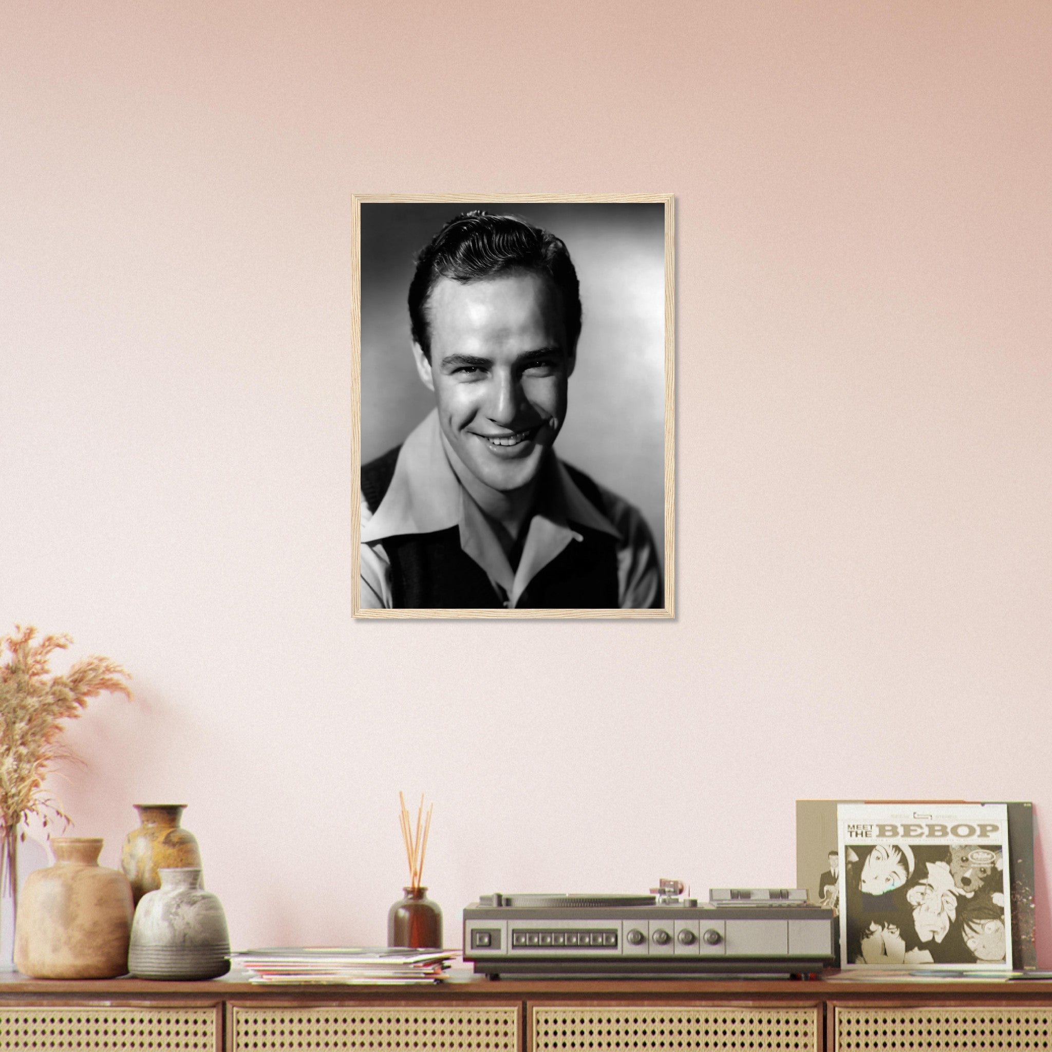 Marlon Brando Framed, Mr Mumbles, Vintage Photo - Iconic Marlon Brando Framed Print - Hollywood Silver Screen Star UK, EU USA Domestic Shipping - WallArtPrints4U