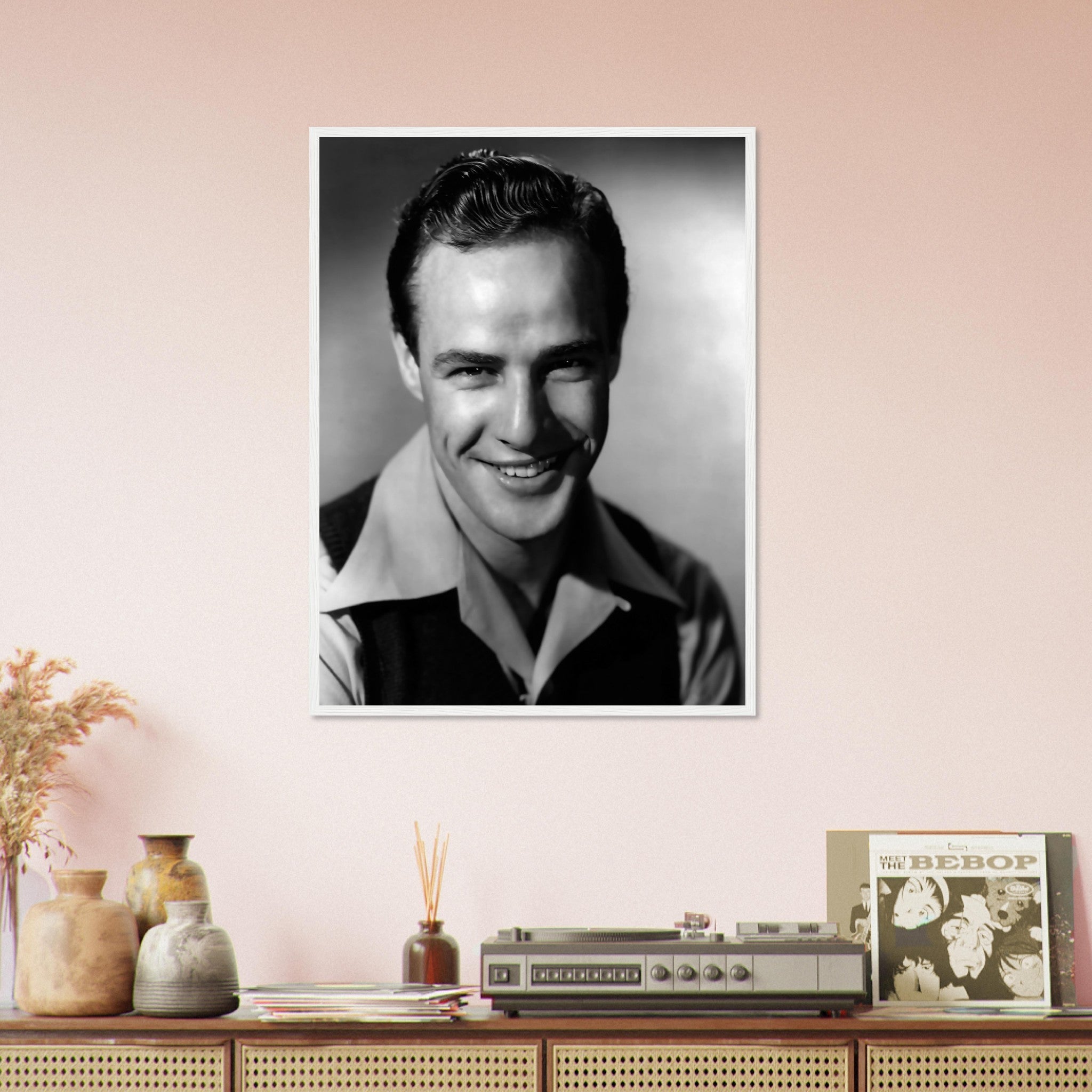 Marlon Brando Framed, Mr Mumbles, Vintage Photo - Iconic Marlon Brando Framed Print - Hollywood Silver Screen Star UK, EU USA Domestic Shipping - WallArtPrints4U