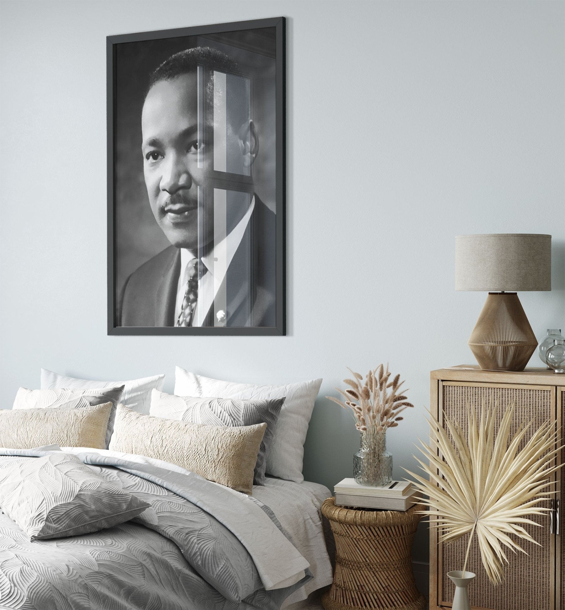 Martin Luther King Framed, Powerful Equality Orator, Vintage Photo - Iconic Martin Luther King Framed Print - Nobel Peace Prize Winner - WallArtPrints4U