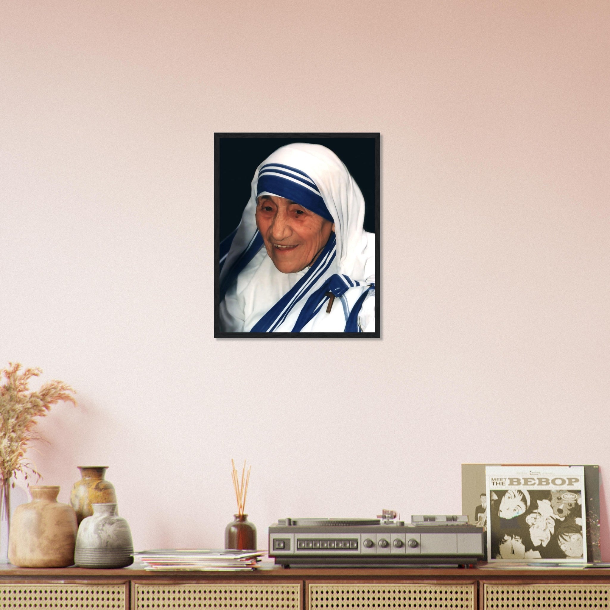 Mother Teresa Framed, Missionary, Saint, Vintage Photo - Iconic Mother Teresa Framed Print - Missionaries Of Charity UK, EU USA Domestic Shipping - WallArtPrints4U