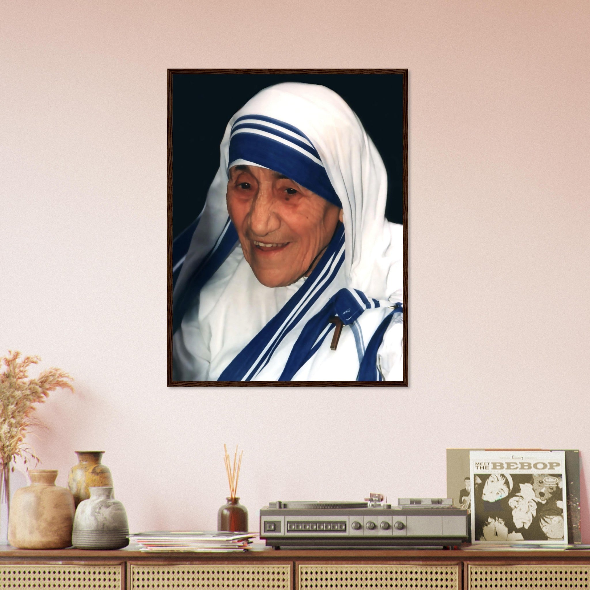 Mother Teresa Framed, Missionary, Saint, Vintage Photo - Iconic Mother Teresa Framed Print - Missionaries Of Charity UK, EU USA Domestic Shipping - WallArtPrints4U