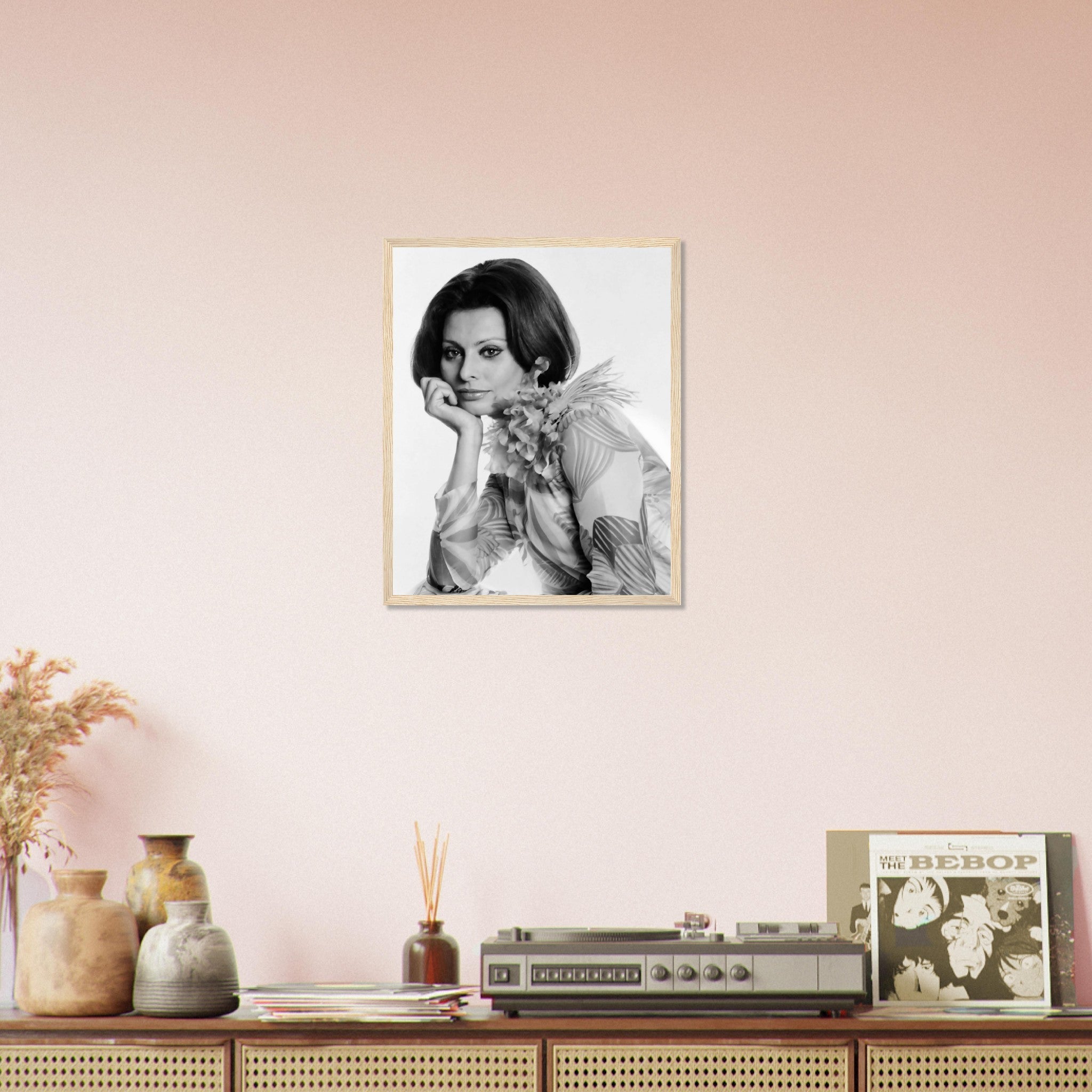 Sophia Loren Framed, Voluptuous Sex Goddess, Vintage Photo - Iconic Sophia Loren Framed Print - Hollywood Silver Screen Star - WallArtPrints4U