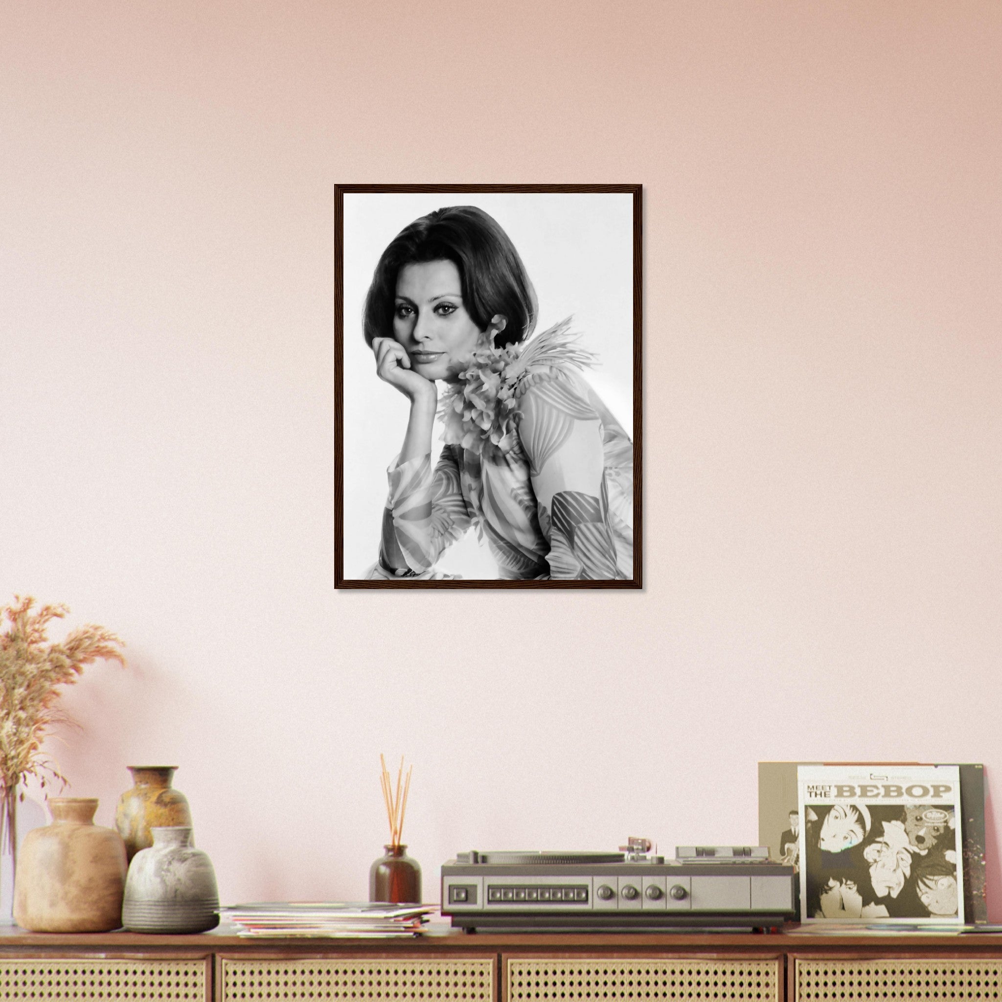 Sophia Loren Framed, Voluptuous Sex Goddess, Vintage Photo - Iconic Sophia Loren Framed Print - Hollywood Silver Screen Star - WallArtPrints4U