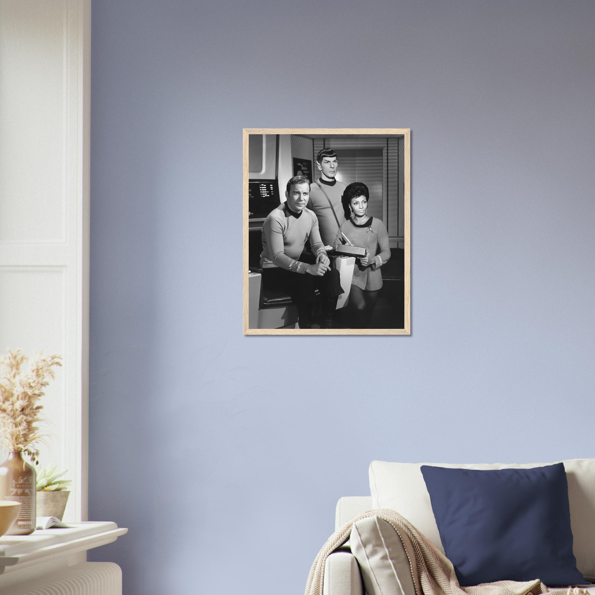 Star Trek Framed, Rare Photo Vintage Kirk, Spock, Uhura Retro Star Trek Giant Framed, Various Sizes Super Sized, Large Or Medium - WallArtPrints4U