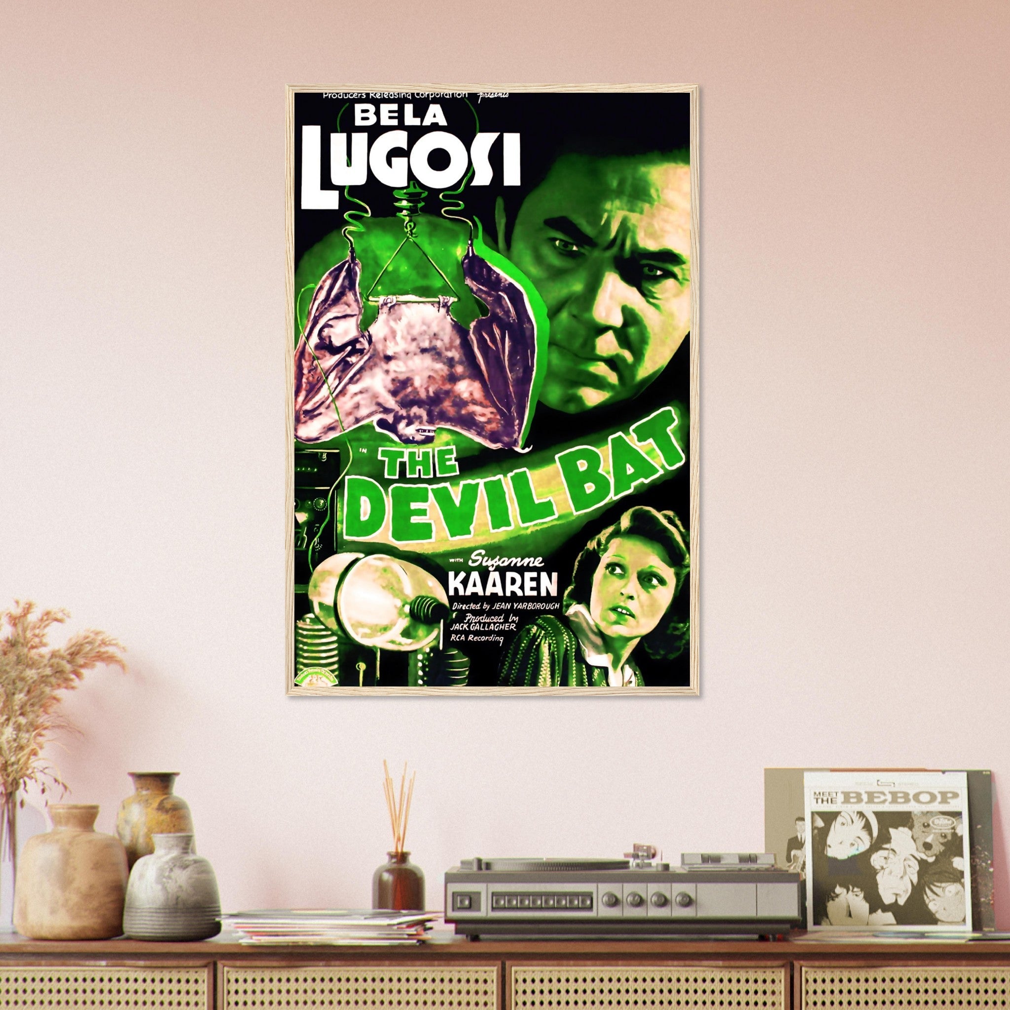 The Devil Bat Framed, Vintage Horror Movie Framed 1940 Framed Film Art - Bela Lugosi, Suzanne Kaaren - WallArtPrints4U