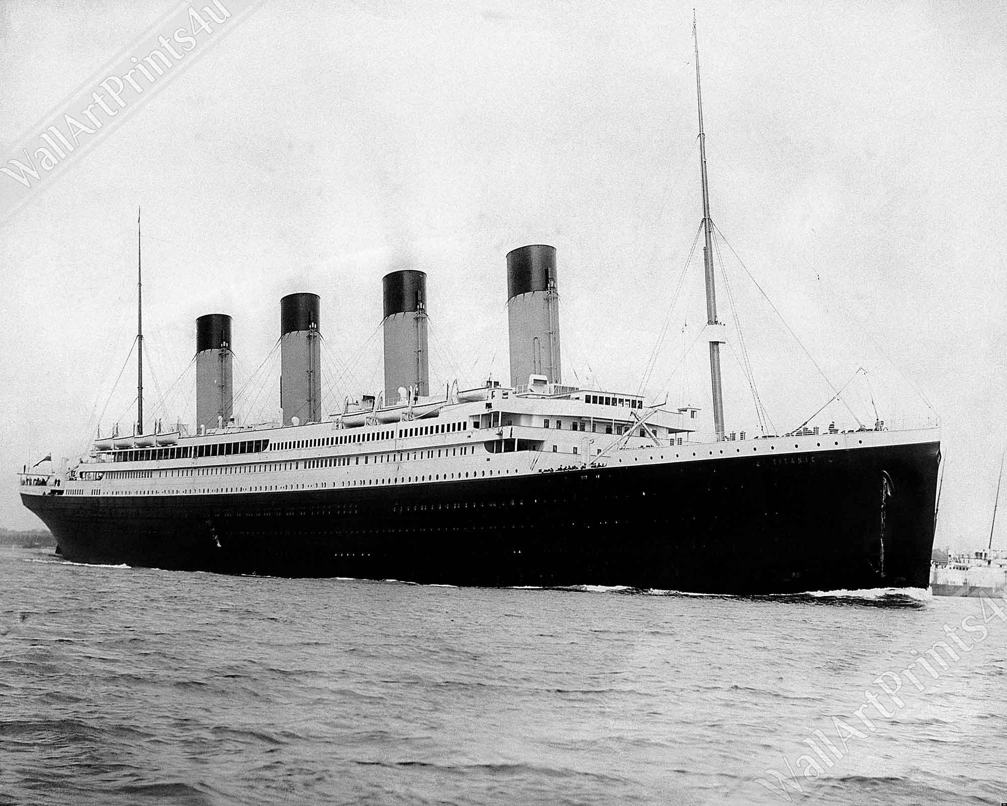 Titanic Framed, Titanic Photo Framed Print From 1912, Leaving Southampton For New York - WallArtPrints4U